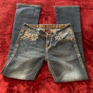 💥Rock Revival Vivian Mid-rise Curvy boot jeans